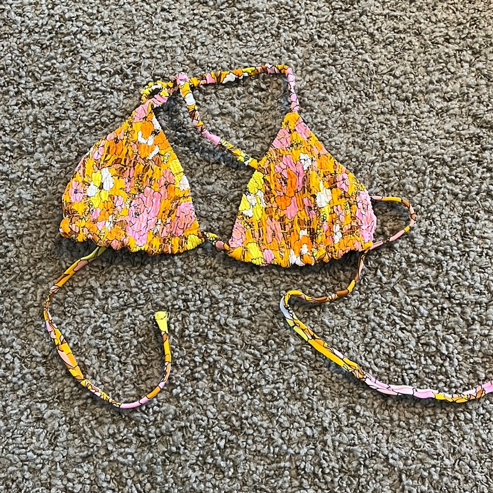 Bikini top